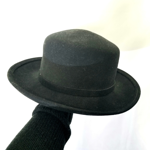 Hat - Picture 2 of 2